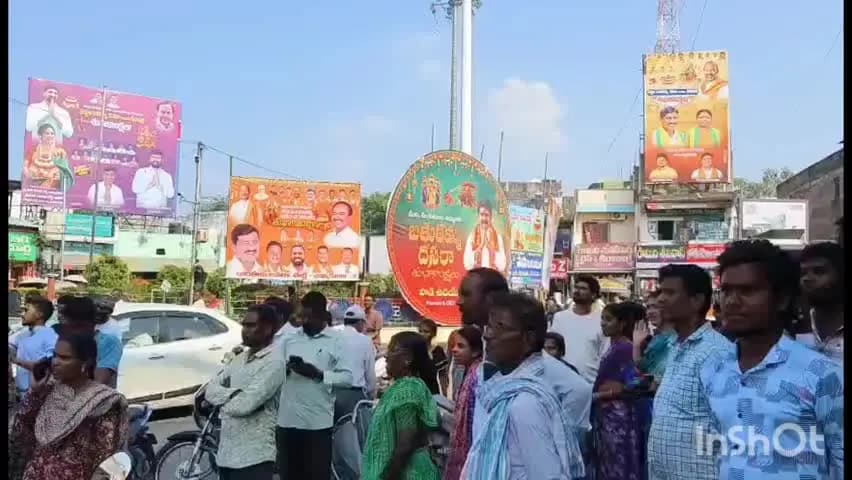 జమ్మికుంట: జమ్మికుంటలో విజయలక్ష్మీ జువెలరీలో అగ్నిప్రమాదం