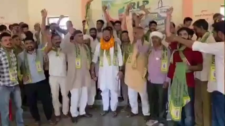 राजगढ़: राजगढ़ में भाजपा किसान मोर्चा के जिला महामंत्री कृष्ण भाकर ने भाजपा छोड़ RLP में शामिल होने की बात कही