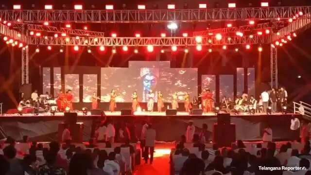 రామగుండం: వైభవంగా దసరా వేడుకలు., ప్రేక్షకులను అలరించిన జబర్దస్త్ టీం