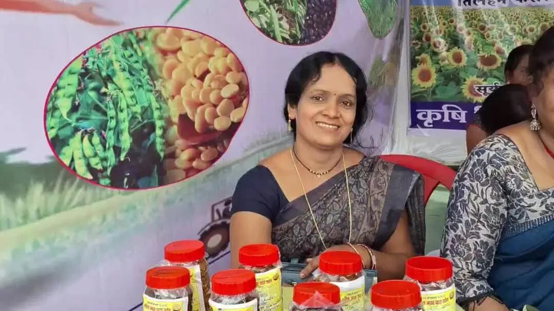 जांजगीर: जिले में बिहान योजना से जुड़कर सविता पटेल ने अचार निर्माण को स्वरोजगार का माध्यम बनाया, जय माँ शारदा स्व सहायता समूह