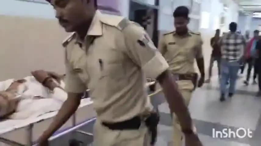 आरा: आरा में अपराधियों का तांडव, इब्राहिमनगर में युवक अभिषेक को गोली मारकर की गई हत्या, नवरात्रि मेला घूमने आया था