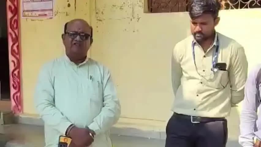 भोकरदन: कर्ज वसुली थांबवा नसता शिवसेना स्टाईल मध्ये सांगू,नाना वानखेडे यांचा खडकी गावात वसुलीसाठी आलेल्या फायनान्स वाल्यांना इशा