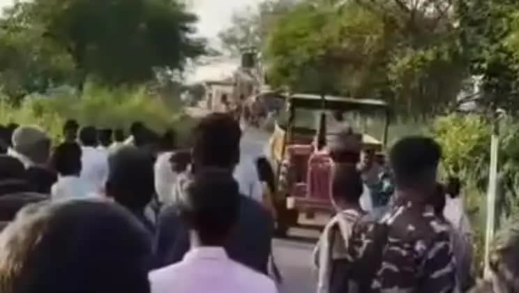 केतार: केतार-कांडी मुख्य सड़क पर दो बाइकों की टक्कर, एक युवक की मौत, तीन घायल