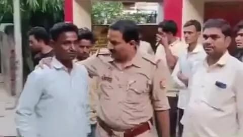 कायमगंज: गांव कुद्दीपुर मोड़ के पास 2 बाइकों की भिड़ंत, एक युवक की मौत, दूसरा युवक गंभीर घायल, लोहिया अस्पताल रेफर