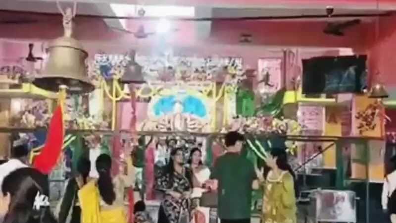 राजमहल: राजमहल के मंडई स्थित पगली दुर्गा मंदिर में दुर्गा उत्सव की धूम