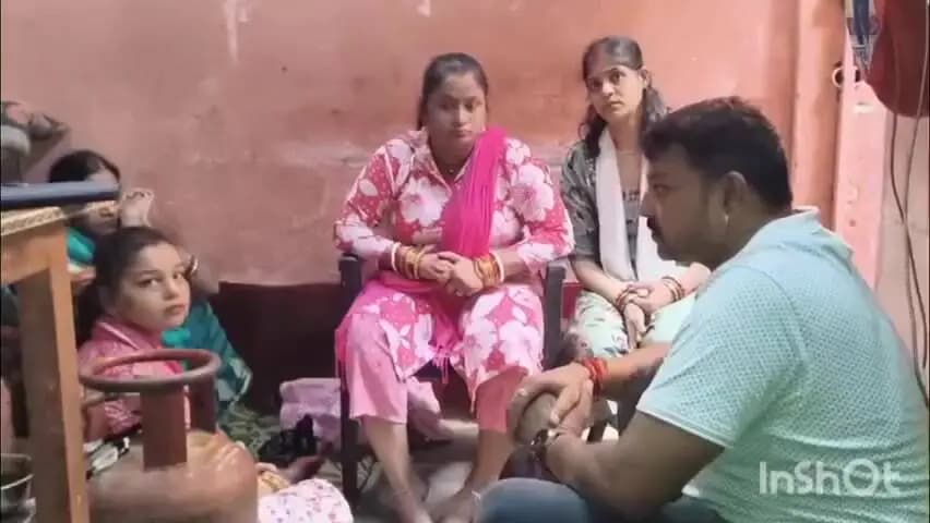 गया टाउन सीडी ब्लॉक: केपी रोड की ढोलकिया गली में वारदात: दुर्गा पूजा घूमने गए परिवार के घर में लाखों की चोरी