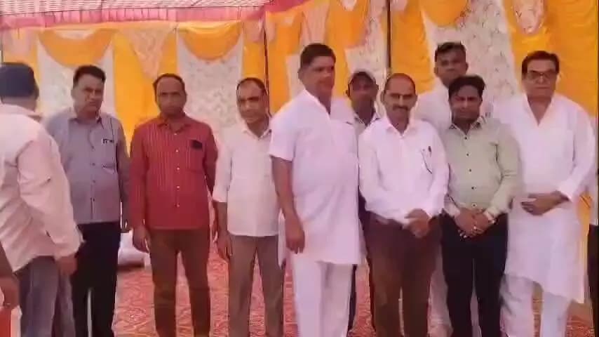 सिद्धमुख: तारानगर में युवा नेता अलबेला खान ने भाईचारे की मिसाल पेश, मुस्लिम परिवार ने पदयात्रियों के लिए निशुल्क भंडारा लगाया
