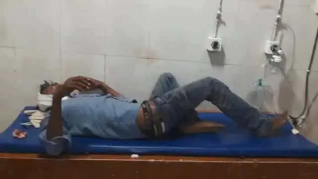 मुरैना नगर: मुरैना: पत्नी की मौत पर मायके पक्ष के आरोप, शव गृह के बाहर साली ने जीजा के सिर में मारा पत्थर, जीजा अस्पताल में