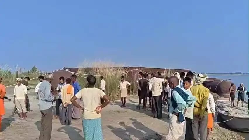 सवायजपुर: चियासर में 302 करोड़ से गंगा नदी पर विशाल पुल बनेगा, 100 गांवों को मिलेगा लाभ, विधायक के प्रयासों से मिली वित्तीय सहायता