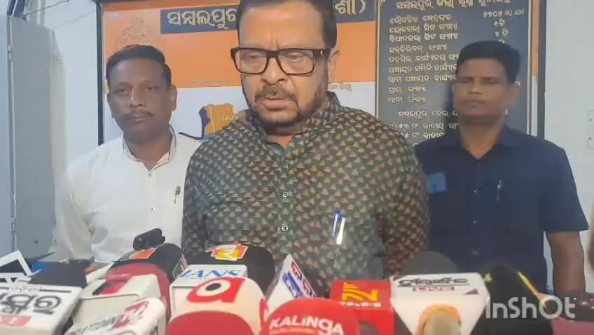 ସମ୍ବଲପୁର: ରାଜସ୍ୱ ମନ୍ତ୍ରୀ ସୁରେଶ ପୂଜାରୀ ରଖିଲେ ପ୍ରତିକ୍ରିୟା