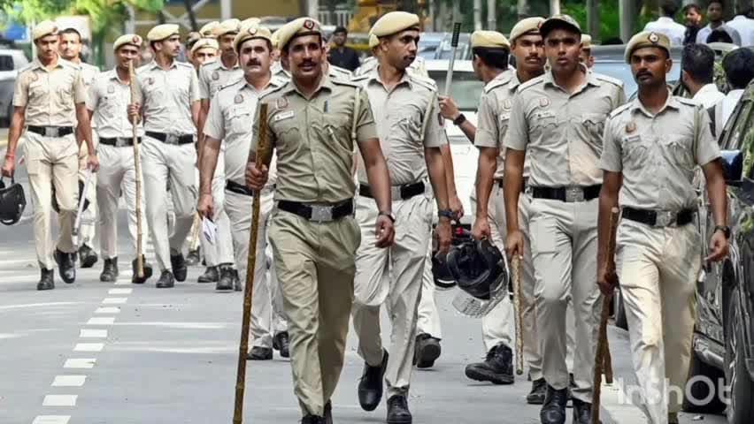 करावल नगर: स्वरूप नगर में गोलीबारी का आरोपी गिरफ्तार, दो देसी पिस्तौल बरामद