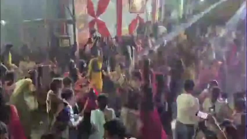 कुटुंबा: अंबा में डांडिया आयोजन में उमड़ी श्रद्धालुओं की भीड़, उत्सवी माहौल में झूमे लोग, देवी मंदिर के समीप हुआ आयोजन