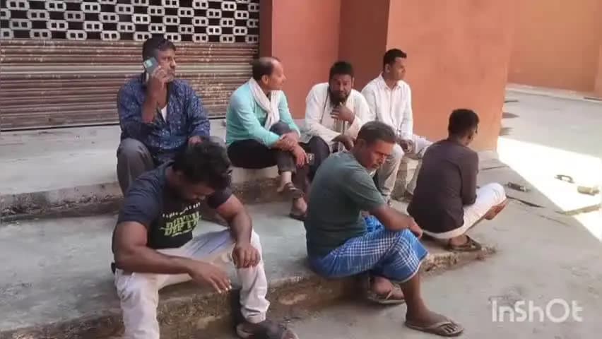 बेतिया: पिपरा चौक के पास NH-727 पर डीएसपी की गाड़ी की टक्कर से बाइक सवार की मौत, परिजनों ने मांगी कार्रवाई