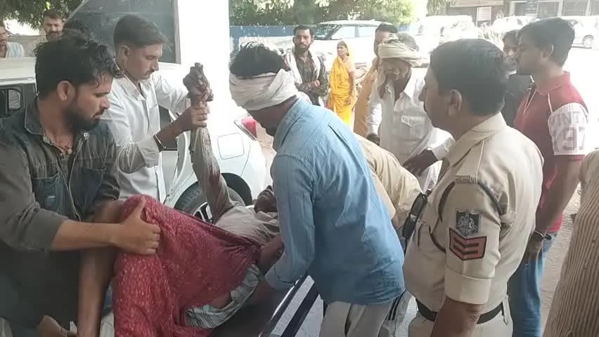 मुरैना: जनकपुर गांव में मामूली विवाद पर मारपीट और फायरिंग, पति-पत्नी घायल, एक ग्वालियर रेफर