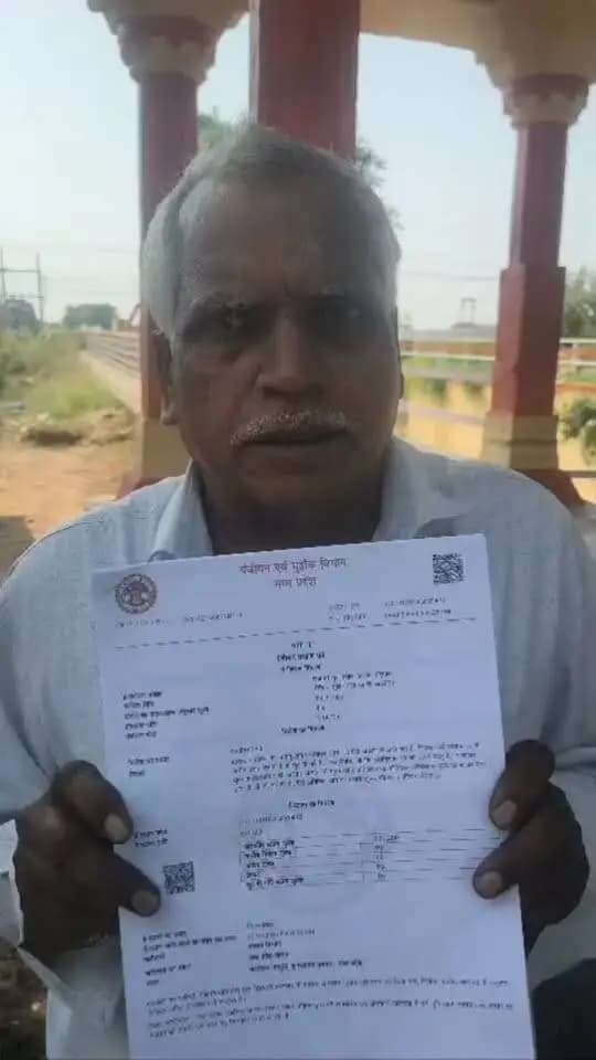 स्वामित्व योजना में हितग्राही हो रहे लाभान्वित, मिल रहा मालिकाना हक
-
Chief Minister, MP
Jansampark Madhya Pradesh
#jansamparkmp
#sheopur