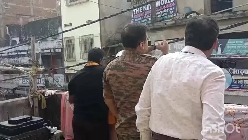 लखीसराय: नया बाजार पचना रोड चौक पर प्रतिमा मिलन को लेकर सुरक्षा के कड़े इंतजाम
