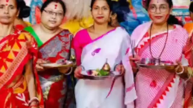 উদয়পুর: বিজয়া দশমীর আনন্দে আত্মহারা মাতৃ শক্তি উদয়পুর এর প্রত্যেকটি মন্ডপে, সিঁদুর খেলায় অংশগ্রহণ করলেন বিজেপি-র সভানেত্রী