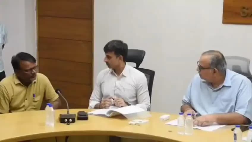 હિંમતનગર: સાબરકાંઠા કલેક્ટરના અધ્યક્ષસ્થાને જિલ્લા સ્વાગત કાર્યક્રમ યોજાયો