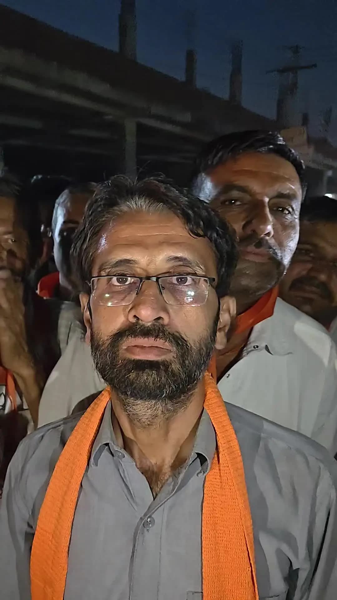 भाजपाइयों ने कहा जिला प्रमुख ओर, प्रधान बनेगा बीजेपी का।