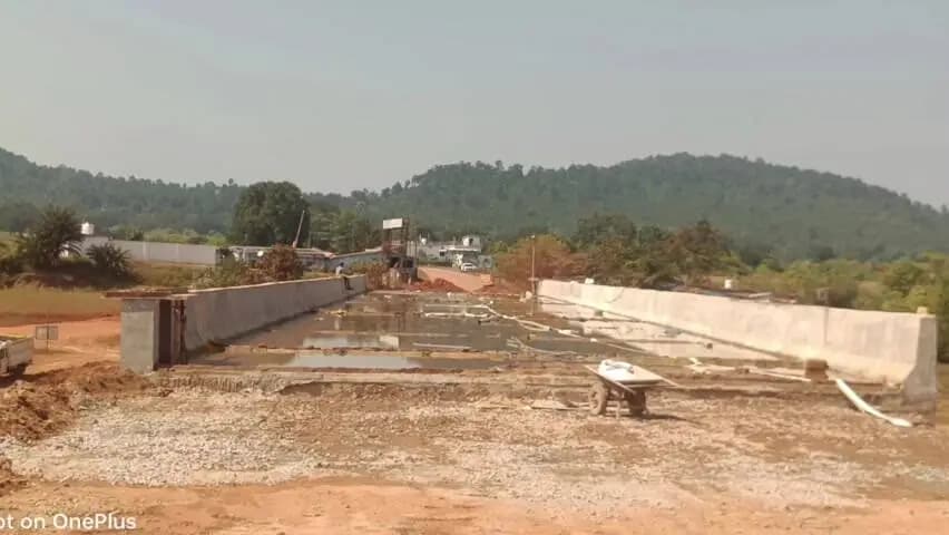 जशपुर: मरगा नाला पर 4.52 करोड़ का उच्च स्तरीय पुल निर्माण तेज, चार जिलों की कनेक्टिविटी होगी मजबूत