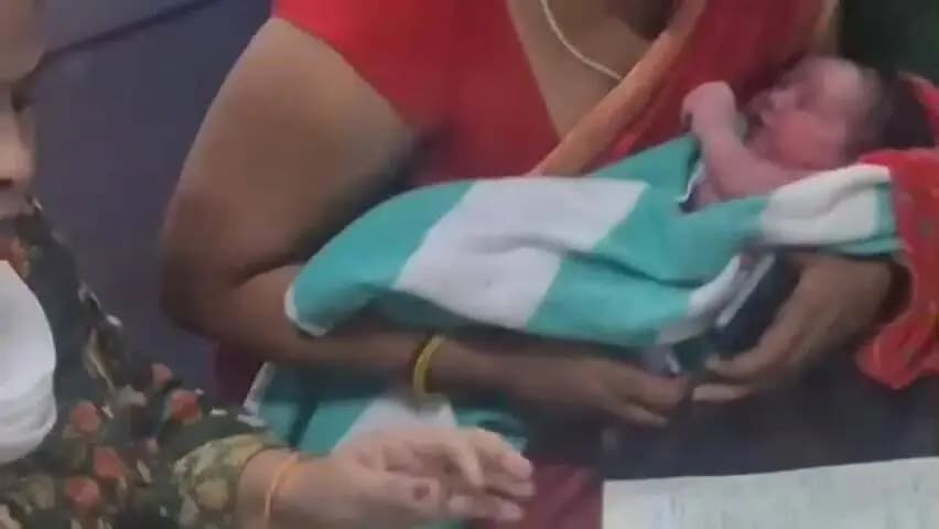 औरंगाबाद: औरंगाबाद सदर अस्पताल में वायरल वीडियो पर कार्रवाई, पैसा लेते दिखी नर्स को सीएस ने हटाया और वेतन रोका