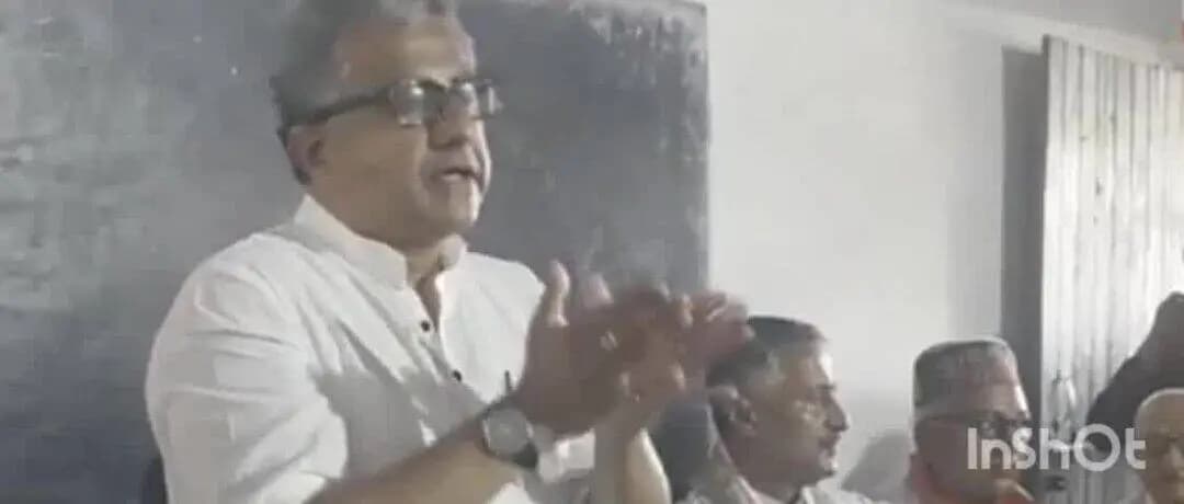 मधवापुर: साहरघाट में एमएलसी चुनाव कार्यक्रम को संबोधित करते मंत्री नितीश मिश्रा