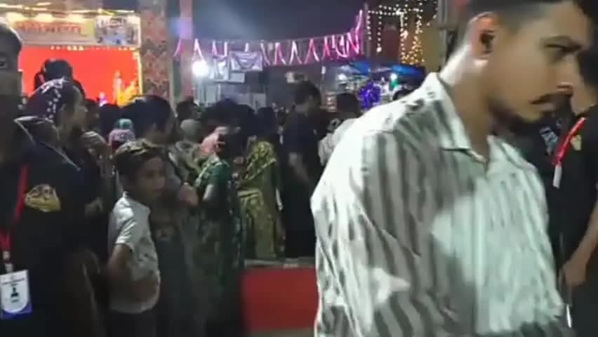 પેટલાદ: પાળજ ગામે યોજાયેલા ગરબાના કાર્યક્રમમાં કમલેશ બારોટ ઉપસ્થિત રહ્યા,લોકોમાં અનેરો ઉત્સાહ જોવા મળ્યો, જુઓ વિડીયો