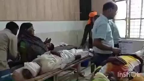 महाराजगंज: मलकिया में जमीनी विवाद में खूनी संघर्ष, दोनों पक्षों से एक दर्जन घायल, सात की हालत गंभीर होने पर जिला अस्पताल रेफर