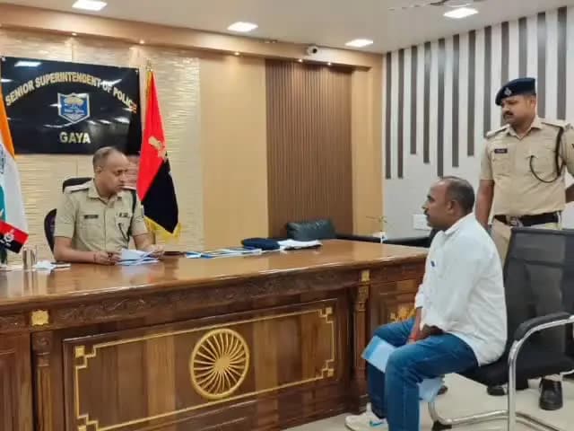 गया टाउन सीडी ब्लॉक: जनता दरबार में एसएसपी सुशील कुमार ने सुनीं पीड़ित फरियादियों की समस्याएं,त्वरित समाधान का दिये ए निर्देश