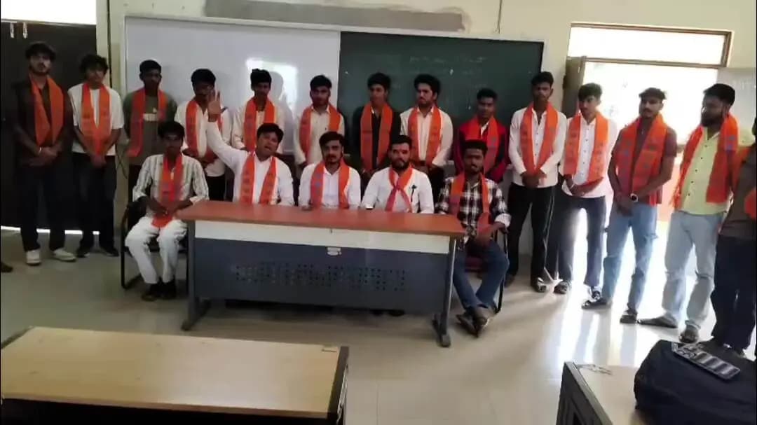 टिमरनी: ABVP टिमरनी की नई कार्यकारिणी घोषित, अमित अध्यक्ष और कृष्णा भाटी बने नगर मंत्री
