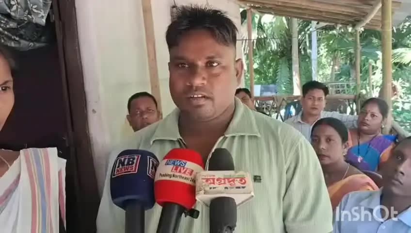 টিংখং: ৰাজগড় চাহ বাগিচাৰ অংশুমান ওৰাং নামৰ শিশু জটিল ৰোগত আক্ৰান্ত, ৫ লাখ টকাৰ আৰ্থিক সাহায্য প্ৰদান মন্ত্ৰী বিমল বৰা