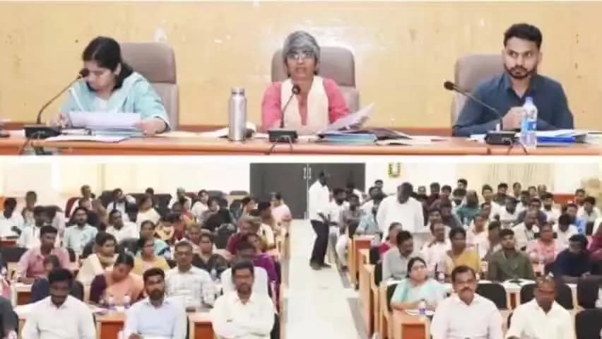 காஞ்சிபுரம்: மக்கள் நல்லுறவு மைய கூட்டரங்கில் வருவாய் மற்றும் பேரிடர் மேலாண்மைத் துறை சார்பில் மாவட்ட வருவாய் நிர்வாக ஆய்வுக் கூட்டம்