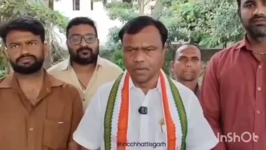 बास्तानार: बस्तर दशहरा और मुरिया दरबार में जनप्रतिनिधियों की अवहेलना पर दीपक बैज ने उठाए सवाल
