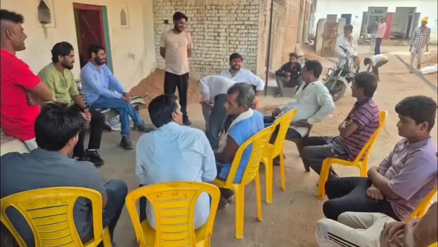 बिजावर: बिजावर के ग्राम भैरा में यूथ कांग्रेस जिलाध्यक्ष मानवेंद्र सिंह ने साथियों के साथ मनाया दशहरा