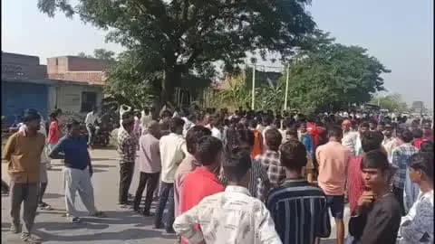 दिनारा: भलूनी धाम में डूबे युवक का शव 15 घंटे बाद मिला, आक्रोशित ग्रामीणों ने NH-319 किया जाम