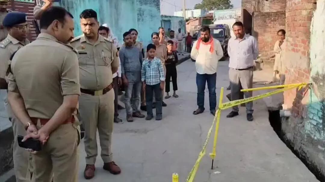 पूरनपुर: रामपुर ता. महाराजपुर में बांके से गर्दन पर वार कर युवक की हत्या, एक आरोपी को किया गया गिरफ्तार