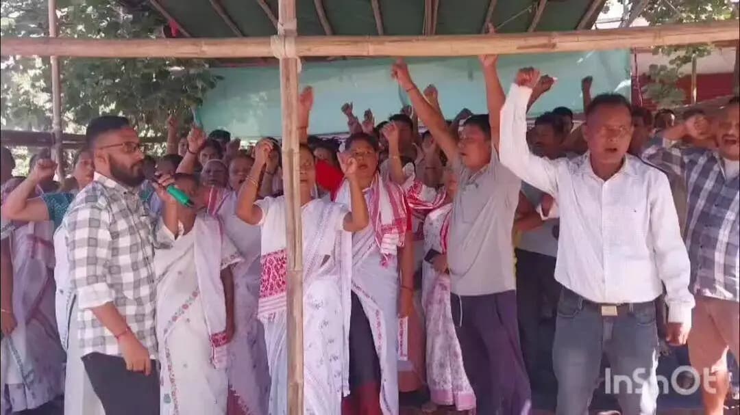 ধেমাজি: চিচিবৰগাঁও সম জিলা আয়ুক্ত কাৰ্যালয় চিচিবৰগাঁওত স্থাপনৰ দাবীত চিচিবৰগাঁও ৰাইজৰ প্ৰতিবাদ অব্যাহত