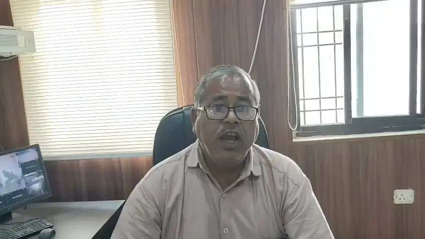 प्रधान वैज्ञानिक एवं प्रमुख कृषि विज्ञान केंद्र अशोकनगर
डॉ. बी एस गुप्ता द्वारा रबी सीजन बुबाई हेतु किसान भाइयों को सामयिक सलाह दी है।
#ashoknagar