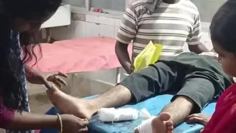 शेखपुरा: शेखपुरा के पुरैना गांव के समीप यात्रियों से भरा टेंपो अनियंत्रित होकर पलटा, महिला सहित तीन घायल