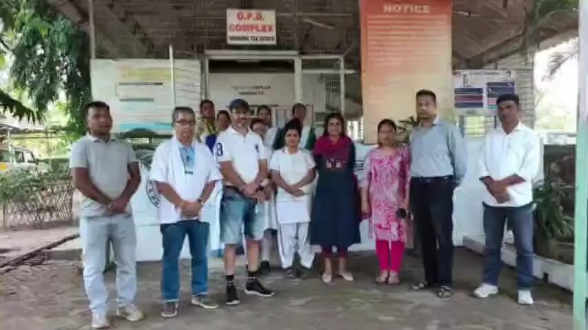 তিনিচুকীয়া: মাৰ্ঘেৰিটাত নামদাং চাহ বাগিচা চিকিৎসালয় পৰিদৰ্শন সহ-জিলা আয়ুক্তৰ,