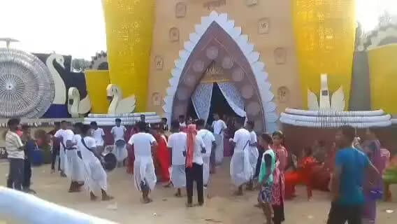 সাব্রুম: হরিনা বাজারে সুদৃশ্য র্যালী সংগঠিত করে হরিনা পপুলার ক্লাবের প্রতিমা বিসর্জ্জন দিলেন