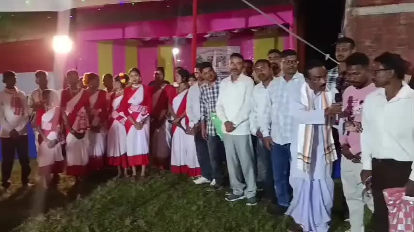 ঢেকিয়াজুলি ভাগ: কেহেৰুখন্দা পথাৰ ওৰাং গাঁৱত শুভাৰম্ভ হ’ল কৰম উৎসৱ