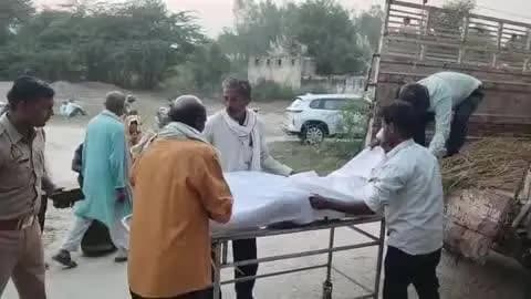 फतेहपुर: हुसैनगंज के आलमपुर नरही के समीप 21 तारीख को मूर्ति विसर्जन के दौरान गंगा नदी में डूबे किशोर का शव 3 दिन बाद मिला