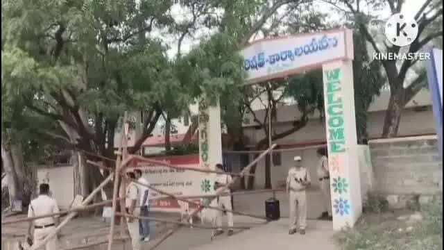 హిందూపూర్: హిందూపురం మండల ఎంపీటీసీ నామినేషన్ లో ముగింపు సమయానికి 61 నామినేషన్ లు దాఖలు చేసిన అభ్యర్థులు.