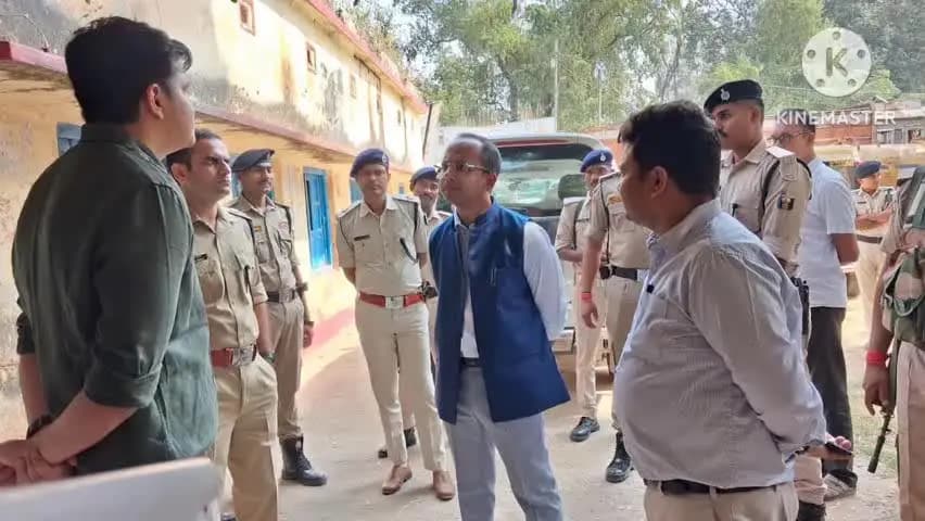 नवादा: बिहार विधान परिषद के पटना स्नातक एवं शिक्षक निर्वाचन-2026 का मतदान शांतिपूर्ण संपन्न
