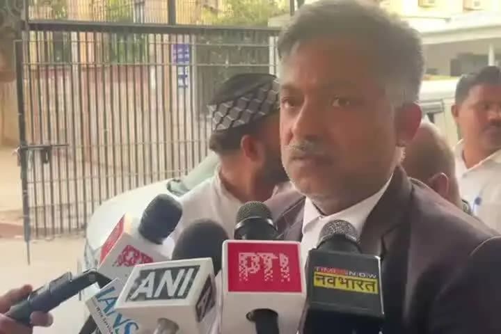 करोल बाग: आमिर शोकीन को एक दिन की हिरासत मिली, पुलिस ने छह दिन की मांग की थी