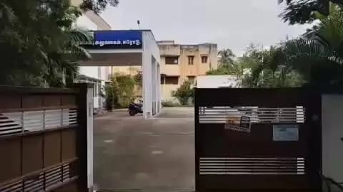 ஈரோடு: சம்பத் நகர் பகுதியில் உள்ள மாவட்ட நகர் ஊரமைப்பு அலுவலகத்தில் லஞ்ச ஒழிப்பு காவல் துறையினர் திடீர் சோதனை ஈடுபட்டனர்
