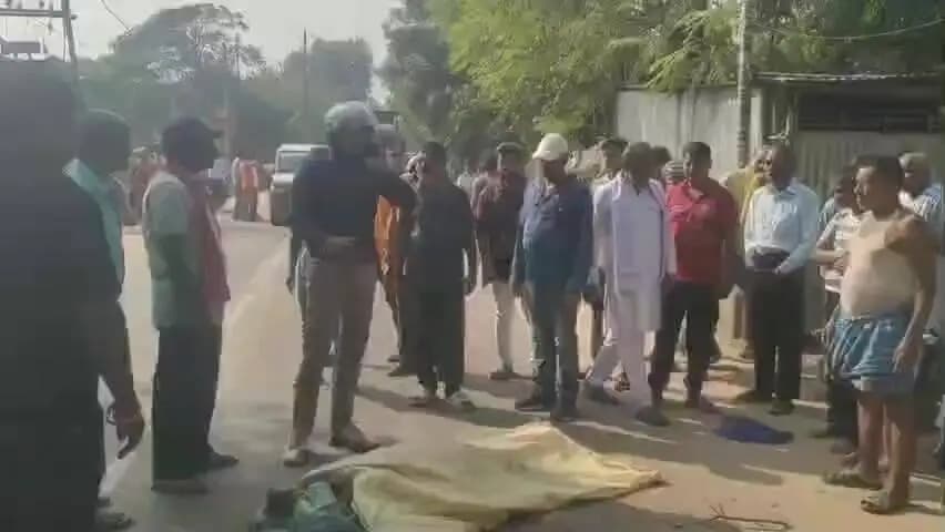 तारापुर: नवोदय विद्यालय की प्रवेश परीक्षा देने जा रहे 13 वर्षीय छात्र की सड़क हादसे में मौत, धौनी में 2 घंटे तक लगा जाम