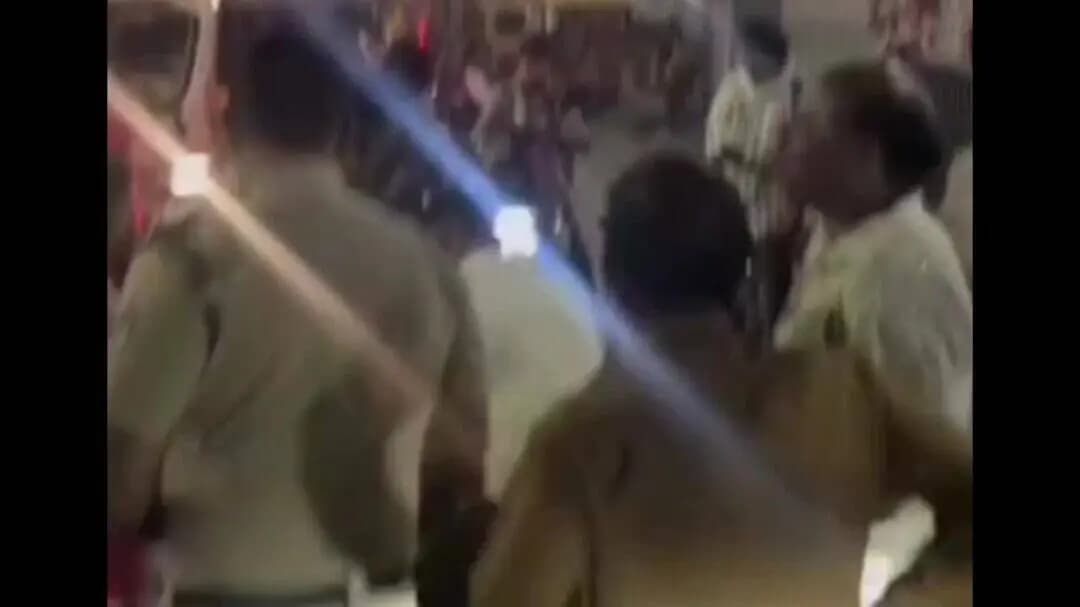 जबलपुर: नगर निगम के पास तीन पत्ती में 'मौत का कुआं' बने खुले नाले में समाया साइकिल सवार, निगम मौन
