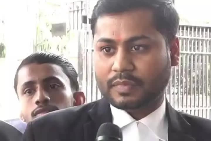 करोल बाग: नस्लीय टिप्पणी मामले में आमिर शोकीन को 5 दिन की पुलिस हिरासत